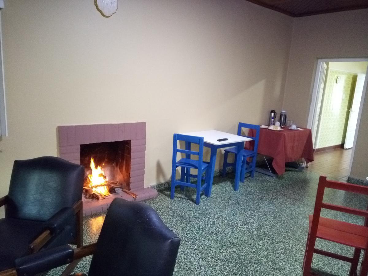 Lavalle Hostel Posadas Dış mekan fotoğraf